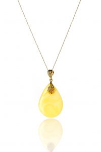Geltono gintaro lašo formos pakabukas, Yellow amber drop shape pendant