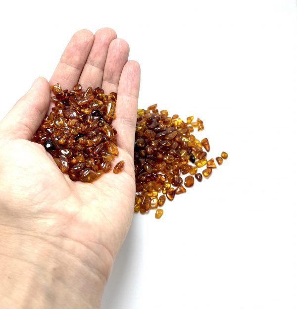 Kamantų formos gintaro detalės - tamsi konjako spalva, Loose chips dark cognac amber beads