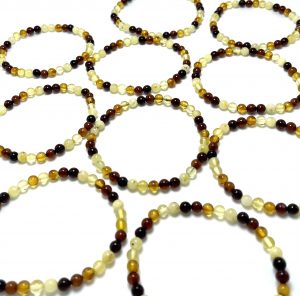 Įvairiaspalvė gintaro rutuliukų apyrankė 5 mm, multicolored amber round beads stretch bracelet