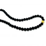 Vyriški Juodo ir Balto gintaro apvalių rutuliukų karoliai, Men's Black & White amber round beads