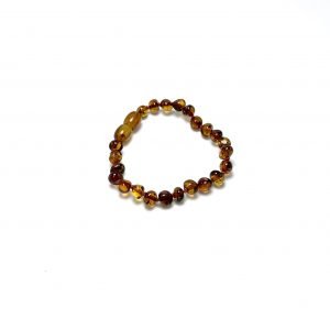 Baby amber bracelet - cognac baroque beads, Vaikiška gintaro apyrankė -konjako baroko formos šaratėliai