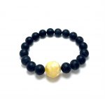 Juoda & balta gintaro rutuliukų apyrankė 10mm,Black & white amber round beads stretch bracelet 10 mm