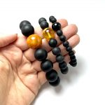 Juoda gintaro rutuliukų apyrankė 7 mm Black amber round beads stretch bracelet 7 mm