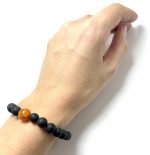 Juoda & geltona gintaro rutuliukų apyrankė 8 mm,Black & yellow amber round beads stretch bracelet 8 mm