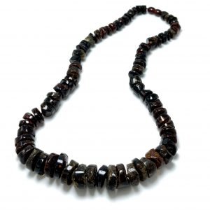 Natūralūs tamsaus gintaro karoliai,Natural dark amber necklace