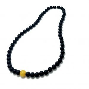 Moteriški Juodo ir Geltono gintaro apvalių rutuliukų karoliai, Women's Black & Yellow round beads necklace