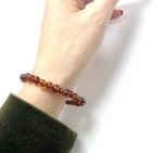 Konjako spalvos baroko formos gintaro apyrankė,Coganc amber baroque beads stretch bracelet