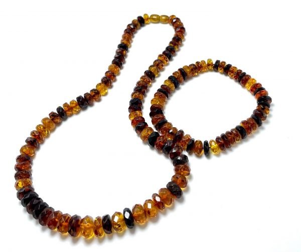 Prabangi deimantinio šlifavimo gintarinė apyrankė,Luxurious faceted amber stretch bracelet