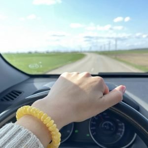 Geltono gintaro tablečių formos apyrankė,Yellow amber tablets stretch bracelet