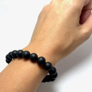 Juodo gintaro apvalių rutuliukų apyrankė 10 mm, Black amber round beads stretch bracelet 10 mm