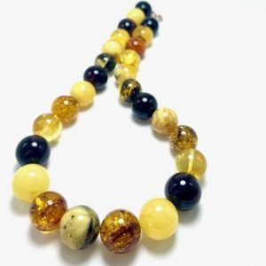 Margi apvalaus gintaro rutuliukų karoliai 18-20 mm, Multi-color Baltic amber round beads necklace 18-20 mm