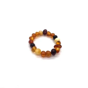 Masažinis gintaro žiedas baroko formos margas, Massage amber ring in baroque shape multicoloured