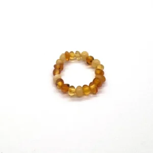 Masažinis gintaro žiedas baroko formos margas, Massage amber ring in baroque shape multicoloured