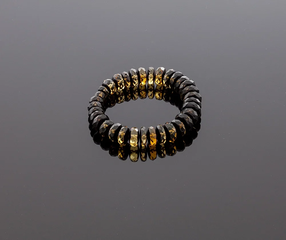 Spindinti deimantinio šlifavimo apyrankė, Shiny faceted amber bracelet