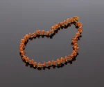Modernūs deimantinio šlifavimo karoliai, Modern faceted amber necklace