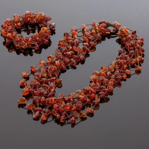 Deimantinio šlifavimo karoliai, Faceted amber necklace 