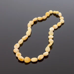 Klasikiniai gintaro karoliai - Baltas švytėjimas, Classic style amber necklace - White glow
