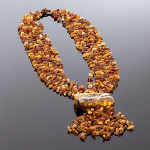 Ilgi šiltų atspalvių gintaro karoliai, Large warm shades amber necklace