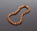 Konjako spalvos deimantinio šlifavimo karoliai su perlais, Faceted cognac amber necklace with pearls