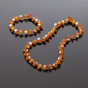 Konjako spalvos deimantinio šlifavimo karoliai su perlais, Faceted cognac amber necklace with pearls