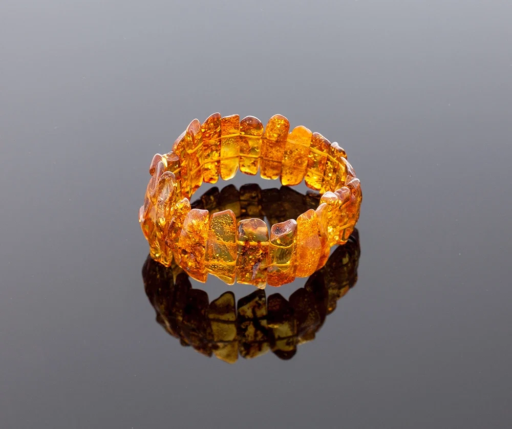 id.321 Elegantiška šiltų atspalvių gintaro apyrankė, Elegant amber bracelet with warm shades